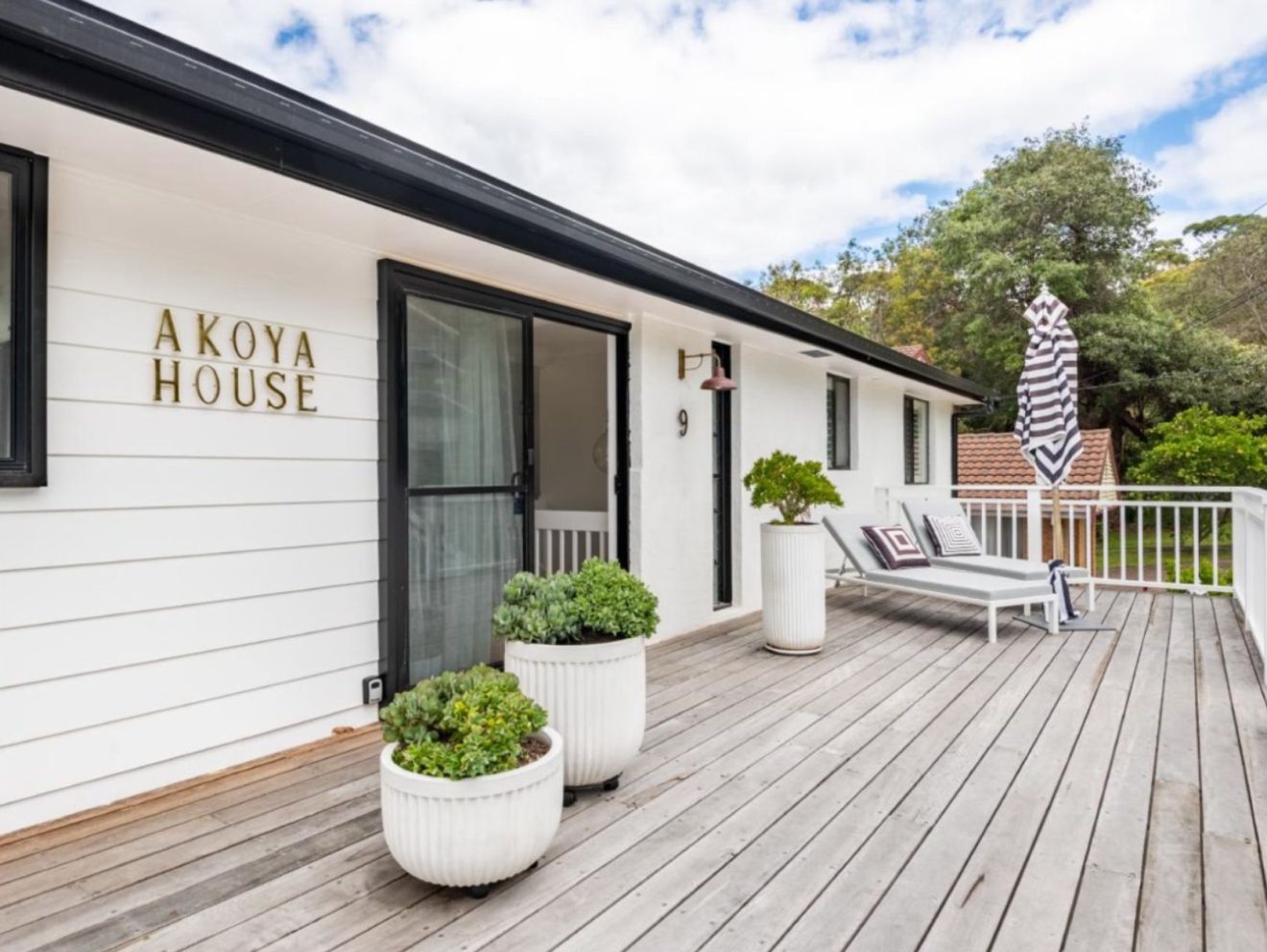 Akoya-House-1320x992 Akoya-House-1320x992
