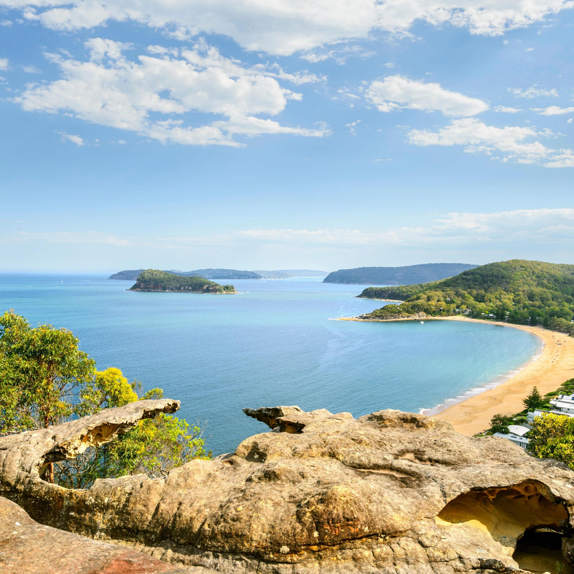 Pearl-Beach-viewed-from-Mt-Ettalong